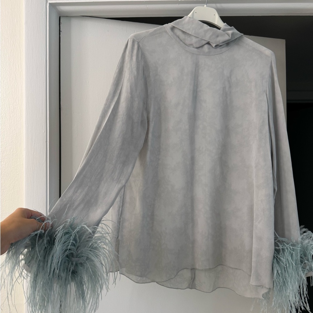 ZARA Gray Feather Cuff Women's Top